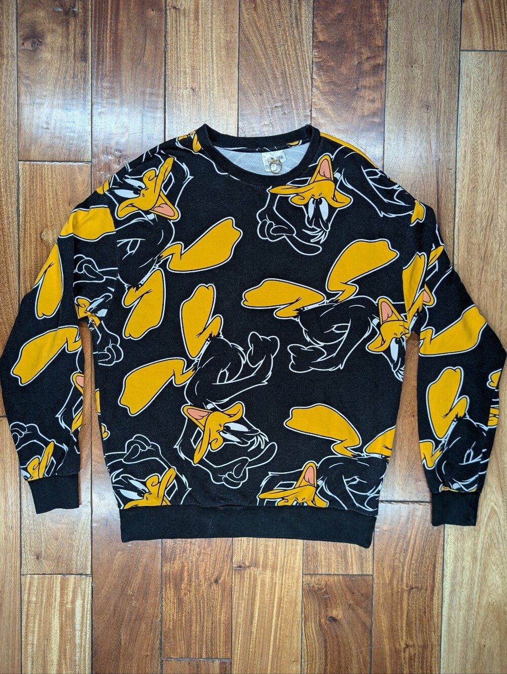 Daffy Duck AOP Retro Crewneck (L)